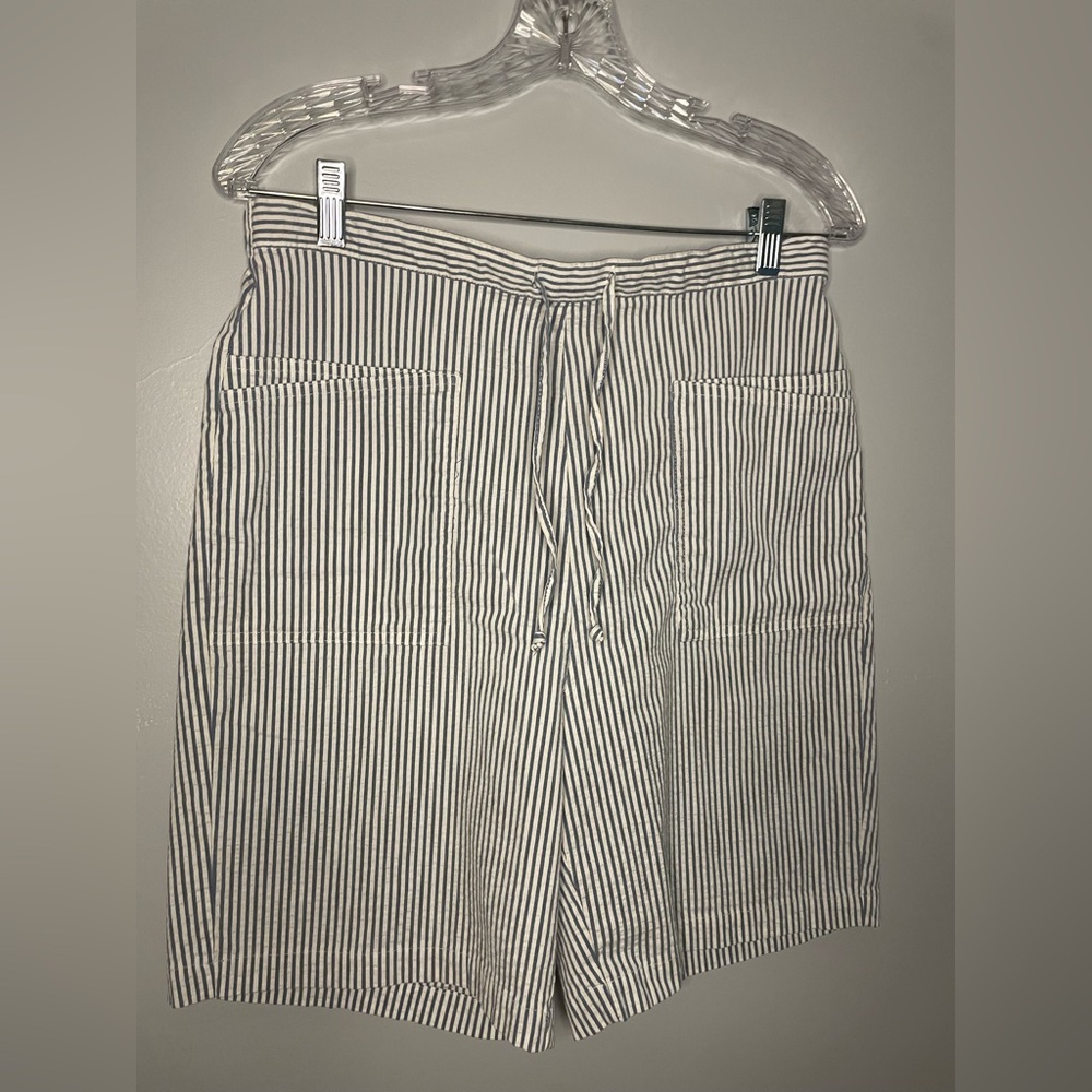 Denim & Co Vintage Blue White Stripe Shorts 4 Pockets Elastic Waist 7" Inseam - Picture 8 of 16